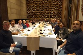 Cena camaradería